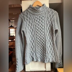 Aran Sweater Market Cashmere Cable Knit Sweater – Women’s S- Dusty Blue